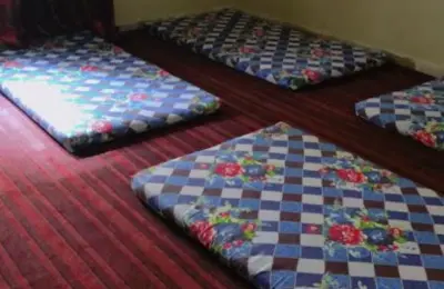 Al Husnain Boys Hostel